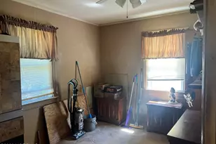 571 Hopping Rd, Belford, NJ 07718 - Photo 10