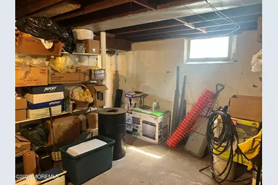 571 Hopping Road, Belford, NJ 07718 - Photo 18