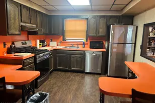 571 Hopping Rd, Belford, NJ 07718 - Photo 4