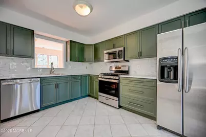 214 Paddington Court #6-4, Manalapan Township, NJ 07726 - Photo 8