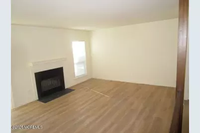 278 Fairfield Place, Morganville, NJ 07751 - Photo 6