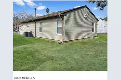 17 Seaview Avenue, Brick, NJ 08723 - Photo 20