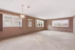 7 Pavilion St, Toms River Township, NJ 08757 - Photo 6