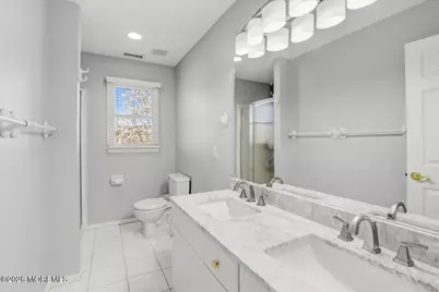 27 Regency Way, Manalapan Township, NJ 07726 - Photo 22