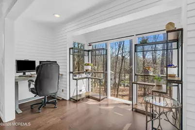 19 W Parkway Place, Holmdel, NJ 07733 - Photo 10