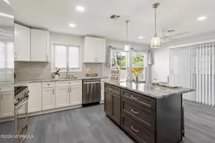 128 Freeport Blvd, Toms River Township, NJ 08757 - Photo 12