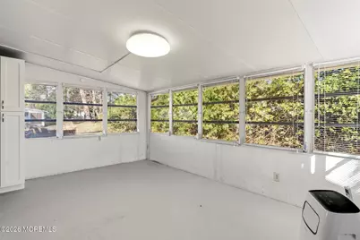 128 Freeport Boulevard, Toms River Township, NJ 08757 - Photo 18