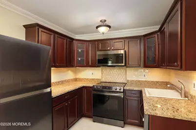 56 Claremont Court, Red Bank, NJ 07701 - Photo 14