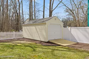 11 Shevchenko Ave, Cream Ridge, NJ 08514 - Photo 28