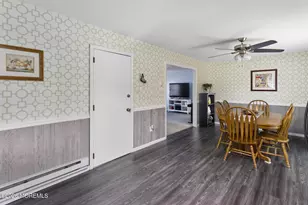 11 Shevchenko Ave, Cream Ridge, NJ 08514 - Photo 8