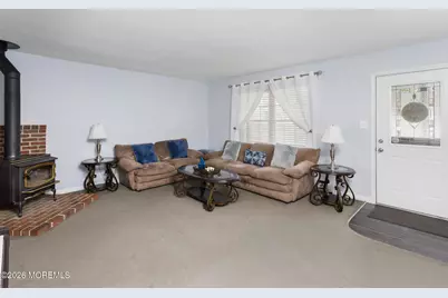 11 Shevchenko Avenue, Cream Ridge, NJ 08514 - Photo 4