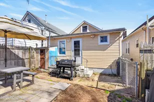 55 Pine View Ave, Keansburg, NJ 07734 - Photo 22