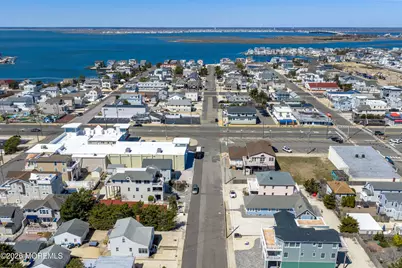 111 E 22nd Street, Ship Bottom, NJ 08008 - Photo 10