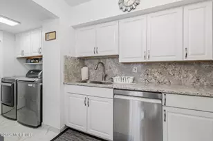 52 Galewood Dr, Matawan, NJ 07747 - Photo 10