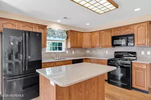 2621 Meadow Lake Dr, Toms River Township, NJ 08755 - Photo 6