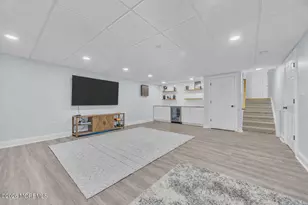 44 Rozalyn Ln, Laurence Harbor, NJ 08879 - Photo 10