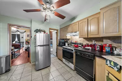 659 Kennedy Boulevard, Bayonne, NJ 07002 - Photo 14