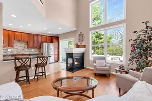 35 Chatsworth Rd, Manalapan Township, NJ 07726 - Photo 8