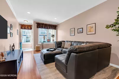 35 Chatsworth Road, Manalapan Township, NJ 07726 - Photo 22