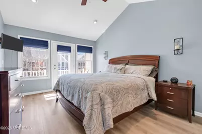 35 Chatsworth Road, Manalapan Township, NJ 07726 - Photo 28