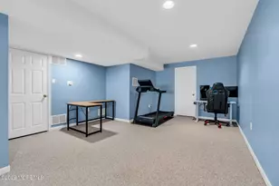 50 Demarest Dr, Manalapan Township, NJ 07726 - Photo 34