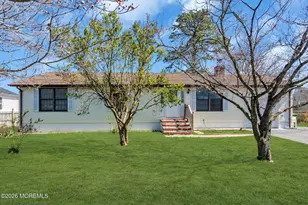 1333 Longboat Ave, Beachwood, NJ 08722 - Photo 2