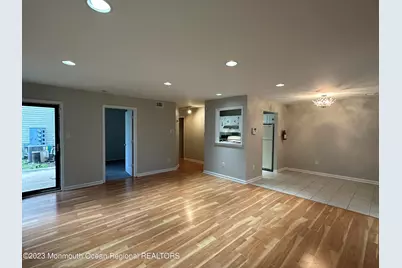 143 Tanglewood Place, Morganville, NJ 07751 - Photo 6