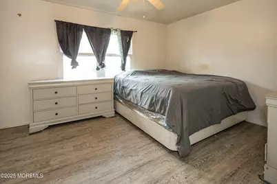 670A New Castle Court, Lakewood, NJ 08701 - Photo 10