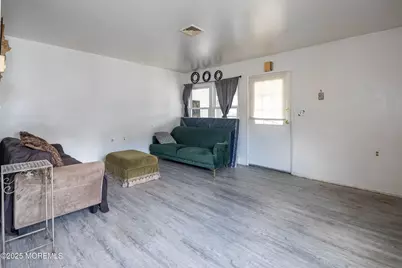 670A New Castle Court, Lakewood, NJ 08701 - Photo 4