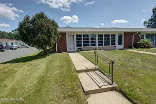 670A New Castle Ct, Lakewood, NJ 08701 - Photo 1