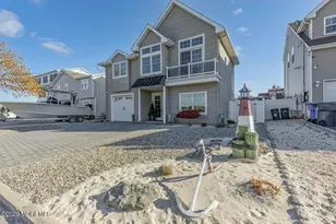 506 Bayview Dr, Toms River Township, NJ 08753 - Photo 2