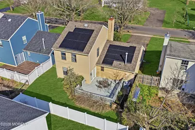 149 Malibu Drive, Eatontown, NJ 07724 - Photo 4