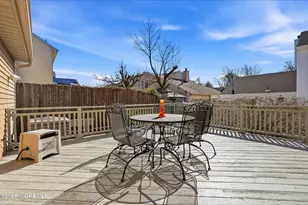 149 Malibu Dr, Eatontown, NJ 07724 - Photo 20