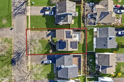 149 Malibu Drive, Eatontown, NJ 07724 - Photo 2