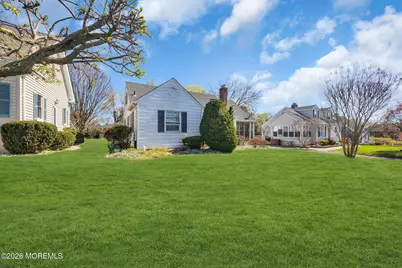 23 Spring Street, Freehold, NJ 07728 - Photo 28