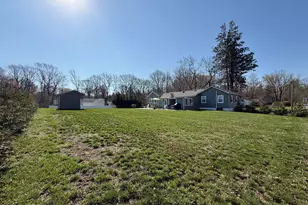 16 Roosevelt Ave, Morganville, NJ 07751 - Photo 4