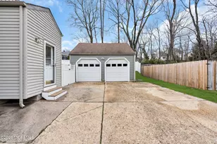 5 Willow Dr, Neptune Township, NJ 07753 - Photo 40