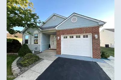 106 Chesterfield Lane, Toms River Township, NJ 08757 - Photo 2