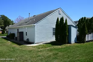 106 Chesterfield Ln, Toms River Township, NJ 08757 - Photo 24
