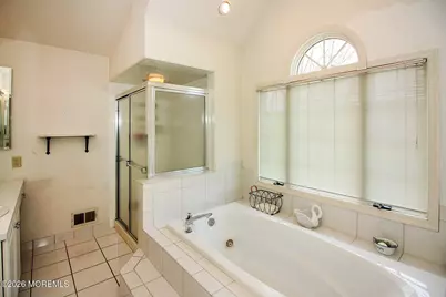 38 Dansbury Court, Freehold, NJ 07728 - Photo 22