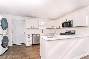 144 Monmouth Rd, Oakhurst, NJ 07755 - Photo 8