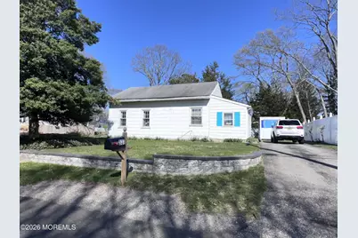 537 Harding Avenue, Toms River Township, NJ 08753 - Photo 2