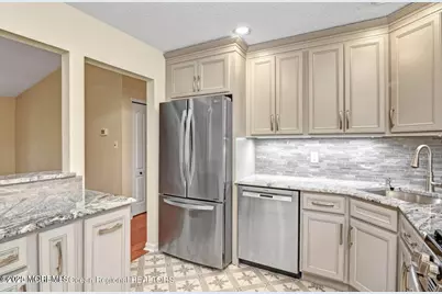 71 Crabapple Lane #266, Franklin Township, NJ 08823 - Photo 6