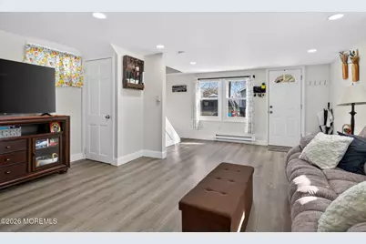 69 Dalby Place, North Middletown, NJ 07748 - Photo 4