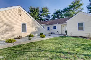 10 Zacatin Rd, Freehold, NJ 07728 - Photo 2