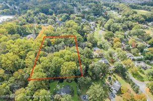 123-125 Magnolia Ln, Middletown, NJ 07748 - Photo 6