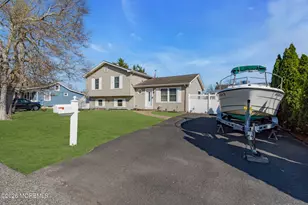 1233 Pacific Ave, Beachwood, NJ 08722 - Photo 8