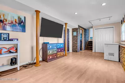 1233 Pacific Avenue, Beachwood, NJ 08722 - Photo 32