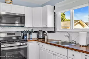 1233 Pacific Ave, Beachwood, NJ 08722 - Photo 18