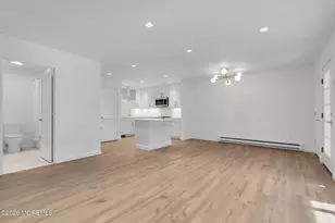 42 Lexington Ct, Red Bank, NJ 07701 - Photo 4